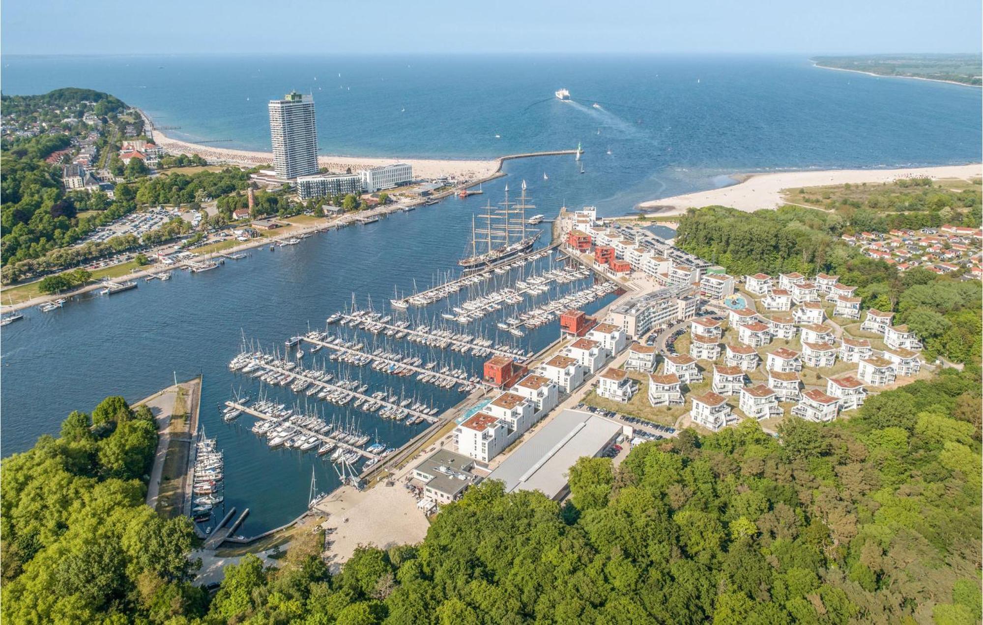 Gorgeous In Travemuende With Wifi Apartment *